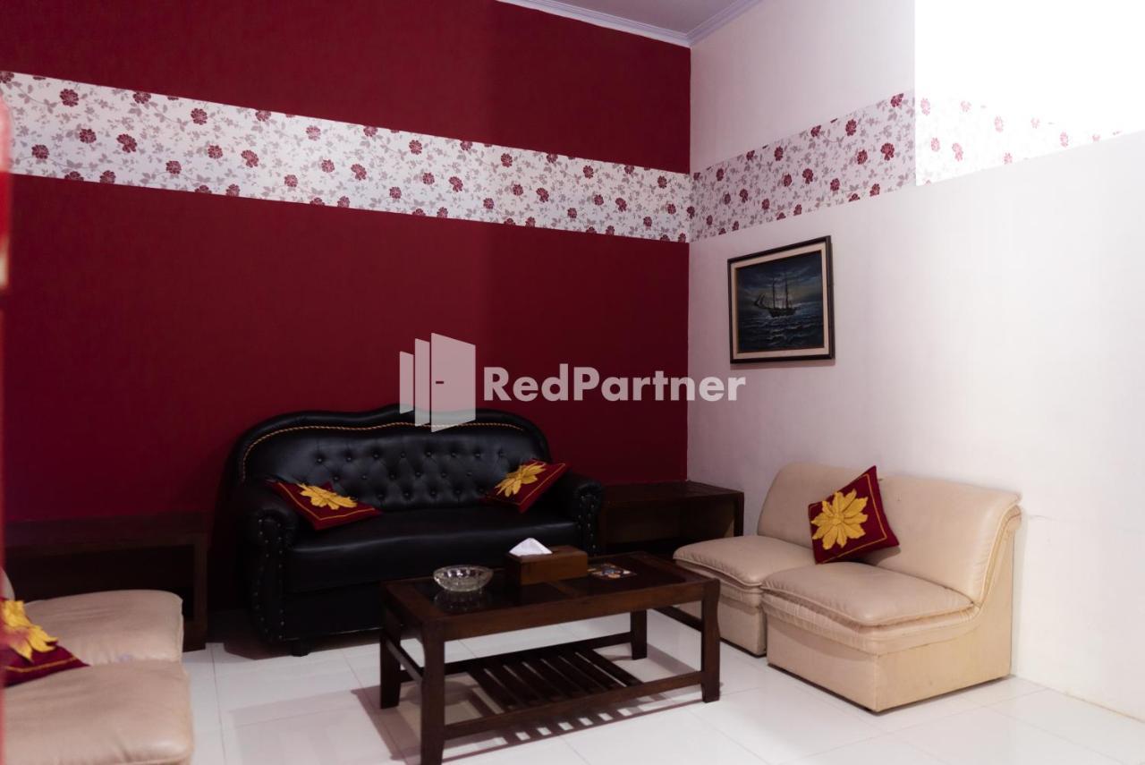 Pondok Kelapa Homestay Lampung Mitra Reddoorz Bandar Lampung Exterior foto