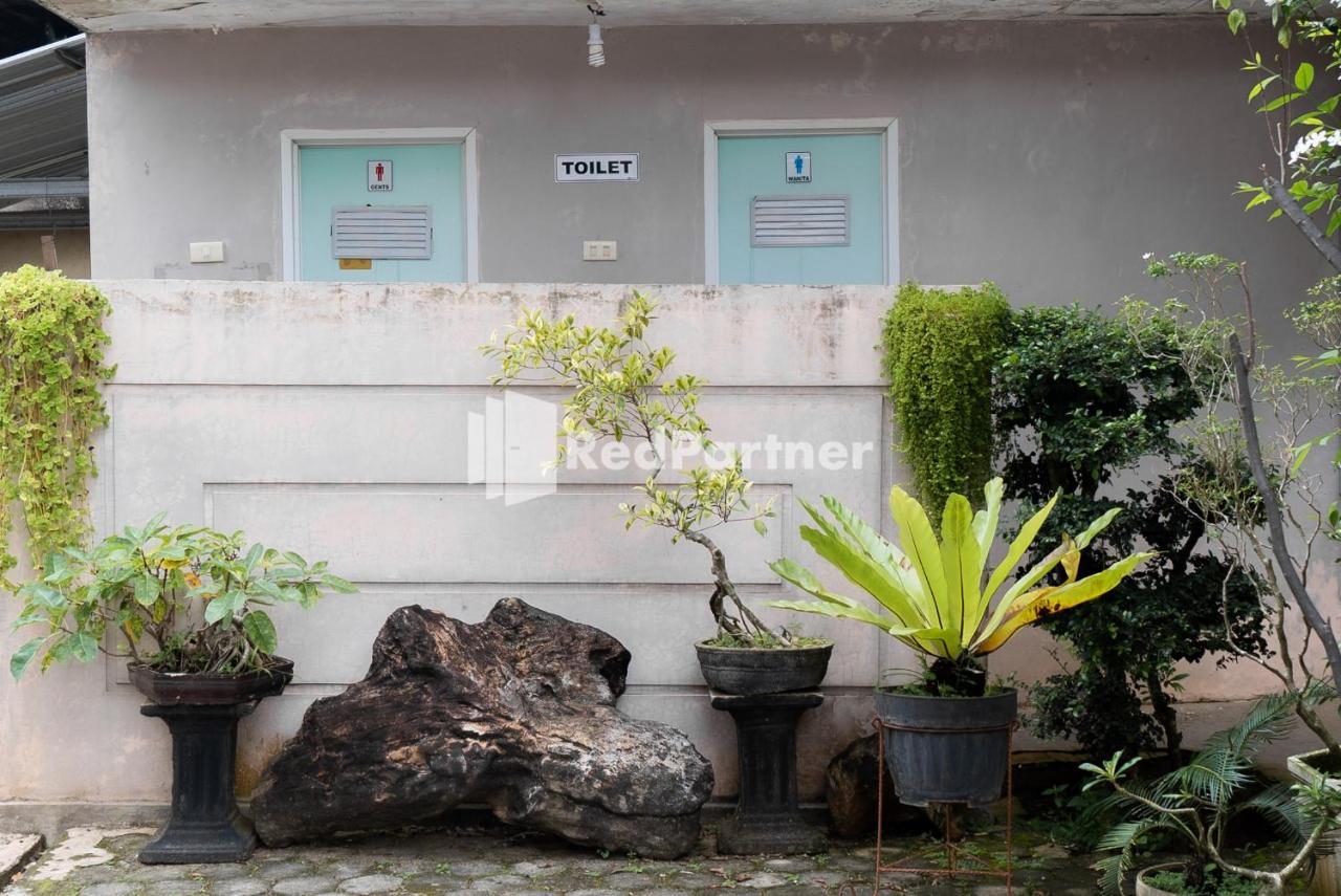 Pondok Kelapa Homestay Lampung Mitra Reddoorz Bandar Lampung Exterior foto