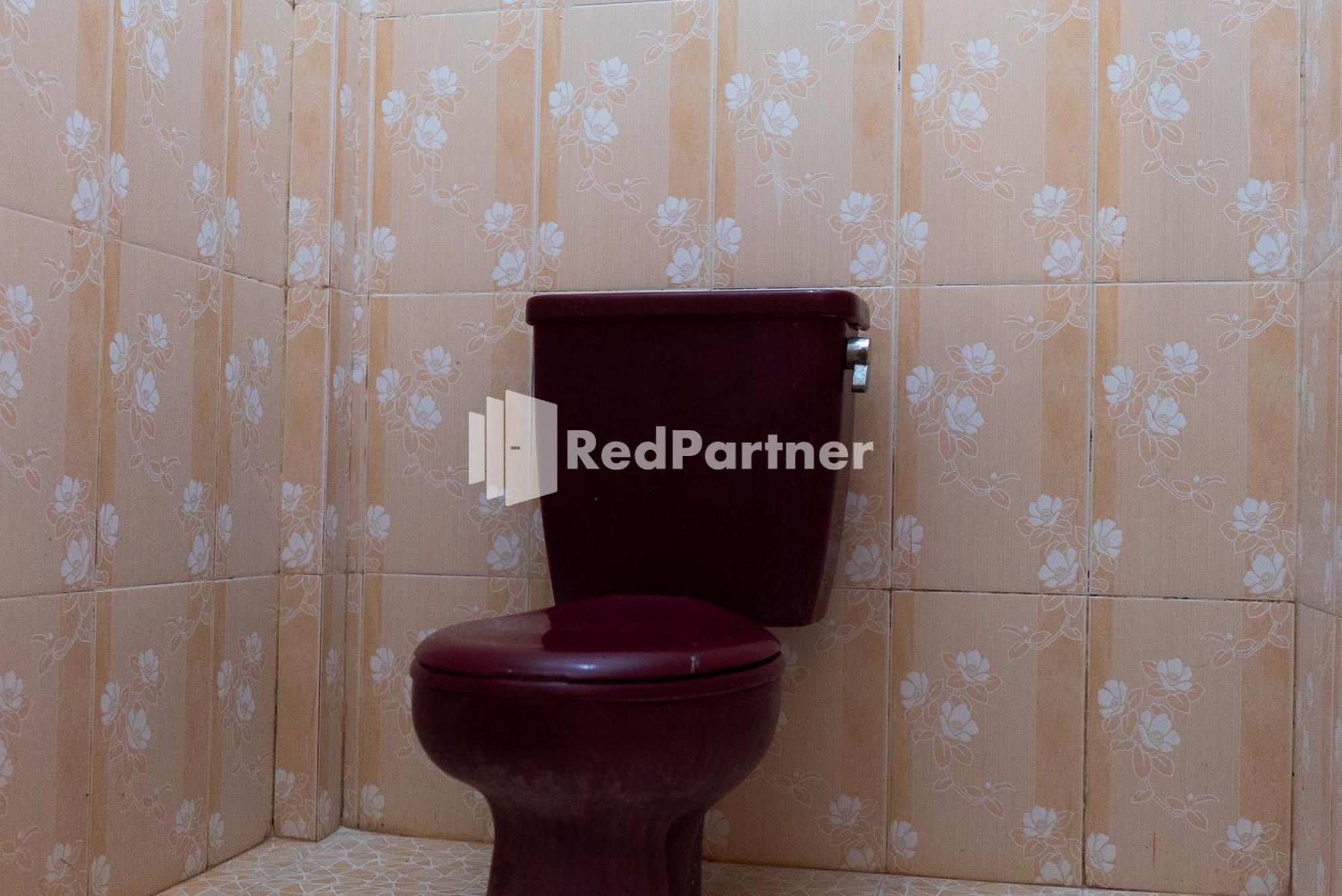 Pondok Kelapa Homestay Lampung Mitra Reddoorz Bandar Lampung Habitación foto